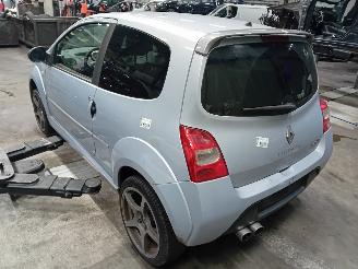 Renault Twingo Twingo II (CN) Hatchback 3-drs 1.6 16V RS (K4M-854(K4M-N8)) [98kW]  (0=
5-2008/09-2014) picture 4