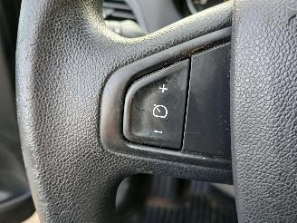 Renault Mégane Megane III Grandtour (KZ) Combi 5-drs 1.5 dCi 90 (K9K-834(K9K-H8)) [66=
kW]  (05-2009/04-2016) picture 15