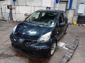 Coche siniestrado Toyota Aygo Aygo (B10) Hatchback 1.0 12V VVT-i (1KR-FE) [50kW]  (07-2005/05-2014) 2008