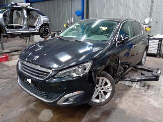 Sloopauto Peugeot 308 308 (L3/L8/LB/LH/LP) Hatchback 5-drs 2.0 BlueHDi 150 16V (DW10FD(AHX))=
 [110kW]  (11-2013/12-2021) 2014