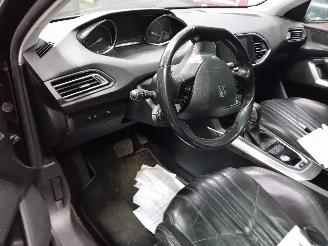 Peugeot 308 308 (L3/L8/LB/LH/LP) Hatchback 5-drs 2.0 BlueHDi 150 16V (DW10FD(AHX))=
 [110kW]  (11-2013/12-2021) picture 5