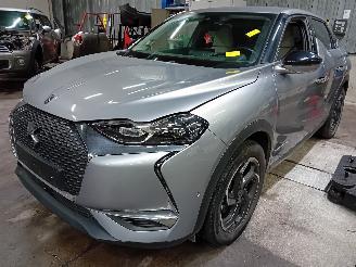 rozbiórka samochody osobowe DS Automobiles DS 3 DS 3/Crossback (UC/UJ/UR) Hatchback 1.2 12V PureTech 130 (EB2ADTS(HNS)=
) [96kW]  (10-2018/...) 2019