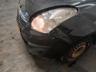 Opel Combo Combo Tour MPV 1.4 16V ecoFlex (A14FP(843.A1.000)) [70kW]  (02-2012/12=
-2018) picture 21