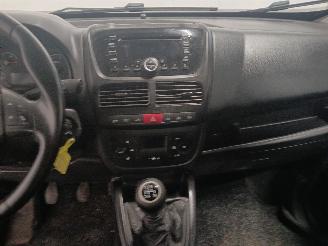 Opel Combo Combo Tour MPV 1.4 16V ecoFlex (A14FP(843.A1.000)) [70kW]  (02-2012/12=
-2018) picture 18