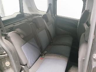 Opel Combo Combo Tour MPV 1.4 16V ecoFlex (A14FP(843.A1.000)) [70kW]  (02-2012/12=
-2018) picture 10