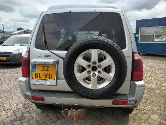 Mitsubishi Pajero Pajero Canvas Top (V6/7) Terreinwagen 3.2 DI-D 16V (4M41) [118kW]  (10=
-2001/12-2006) picture 20