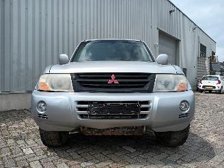 Mitsubishi Pajero Pajero Hardtop (V6/7) Terreinwagen 3.2 DI-D 16V (4M41) [118kW]  (04-20=
00/12-2006) picture 8