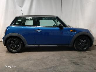 Mini Mini Mini (R56) Hatchback 1.6 16V Cooper (N12-B16A) [88kW]  (10-2006/02-201=
2) picture 7