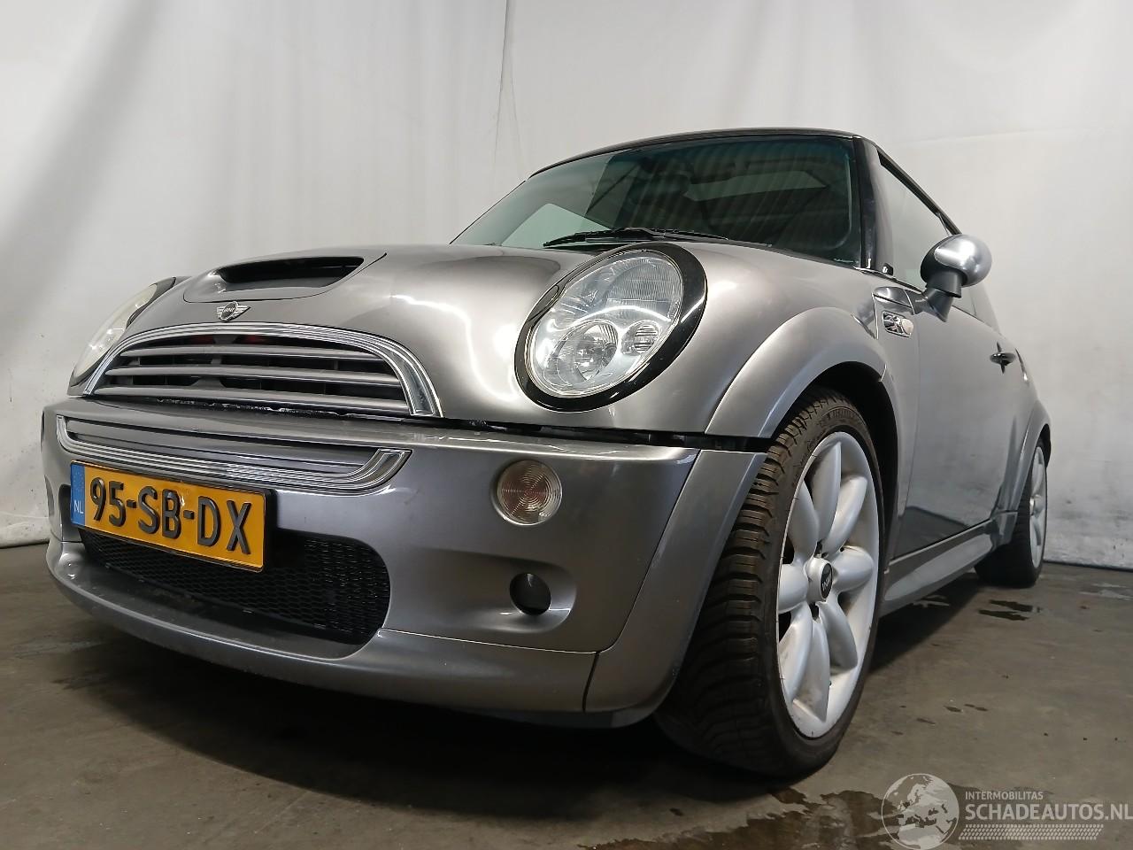 Mini Mini Mini Cooper S (R53) Hatchback 1.6 16V (W11-B16A) [120kW]  (03-2002/09-=
2006)