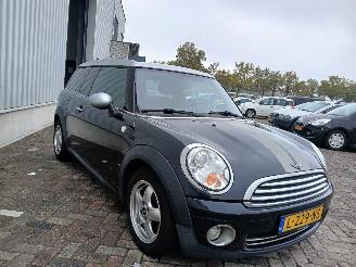 Mini Mini Clubman (R55) Combi 1.6 16V Cooper (N12-B16A) [88kW]  (10-2007/12-2013=
) picture 6