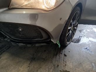 Mercedes Cla-klasse CLA Shooting Brake (117.9) Combi 1.6 CLA-200 16V (M270.910) [115kW]  (=
01-2015/03-2019) picture 22