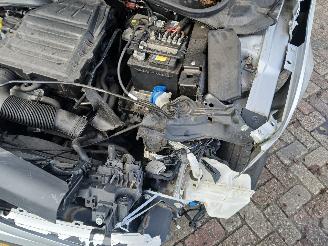 Volkswagen Polo Polo VI (AW1) Hatchback 5-drs 1.0 TSI 12V (CHZL) [70kW]  (06-2017/...)= picture 26