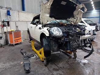 Mini Mini Mini Open (R57) Cabrio 1.6 16V One (N16-B16A) [72kW]  (09-2009/06-2015=
) picture 2