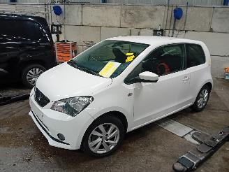Coche siniestrado Seat Mii Mii Hatchback 1.0 12V (CHYB) [55kW]  (10-2011/07-2019) 2012