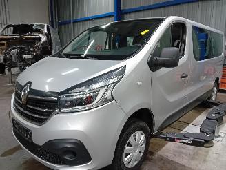 Auto da rottamare Renault Trafic Trafic Passenger (1JL/2JL/3JL/4JL) Bus 2.0 dCi 16V 120 (M9R-710(M9R-V7=
)) [88kW]  (06-2019/...) 2019