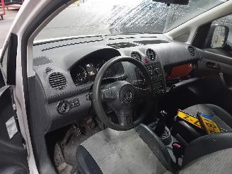 Volkswagen Caddy Caddy III (2KA,2KH,2CA,2CH) Van 1.6 TDI 16V (CAYE) [55kW]  (08-2010/05=
-2015) picture 5