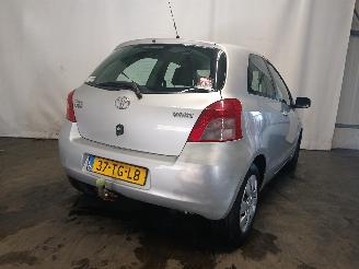 Toyota Yaris Yaris II (P9) Hatchback 1.3 16V VVT-i (2SZFE) [64kW]  (08-2005/11-2010=
) picture 5