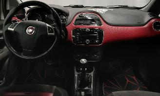 Fiat Punto Punto Evo (199) Hatchback 1.4 16V MultiAir Start&Stop (955.A.6000(Euro=
 5)) [77kW]  (10-2009/02-2012) picture 11