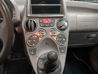 Fiat Panda Panda (169) Hatchback 1.2 Fire (188.A.4000) [44kW]  (09-2003/12-2009) picture 16