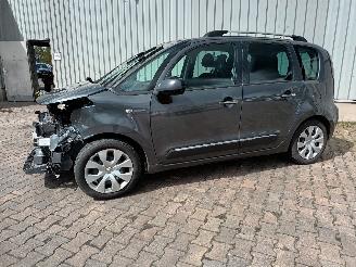 Citroën C3 C3 Picasso (SH) MPV 1.6 16V VTI 120 (EP6C(5FS)) [88kW]  (02-2009/10-20=
17) picture 3