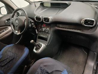 Citroën C3 C3 Picasso (SH) MPV 1.4 16V VTI 95 (EP3(8FS)) [70kW]  (12-2008/10-2017=
) picture 8