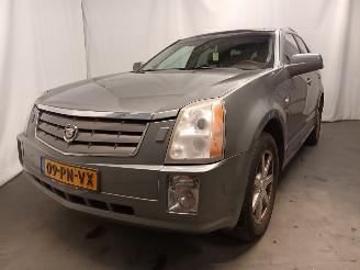 uszkodzony samochody osobowe Cadillac SRX SRX SUV 4.6 V8 32V AWD (LH2) [239kW]  (07-2004/06-2009) 2004/9