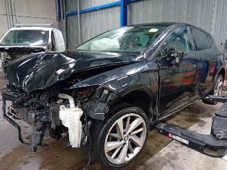 Coche siniestrado Seat Leon Leon (5FB) Hatchback 5-drs 1.4 TSI ACT 16V (CZEA) [110kW]  (05-2014/08=
-2020) 2017/1