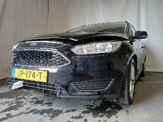 Coche accidentado Ford Focus Focus 3 Wagon Combi 1.0 Ti-VCT EcoBoost 12V 100 (M2DC) [74kW]  (02-201=
2/05-2018) 2016/5