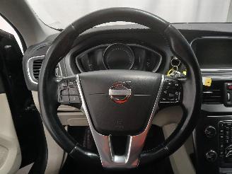 Volvo V-40 V40 (MV) Hatchback 5-drs 1.6 D2 (D4162T) [84kW]  (03-2012/12-2016) picture 19