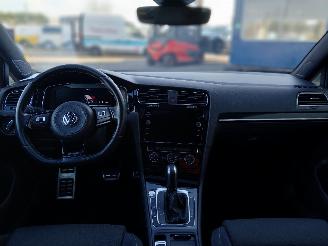 Volkswagen Golf Golf VII (AUA) Hatchback 2.0 R 4Motion 16V (DNUE) [221kW]  (11-2013/08=
-2020) picture 10