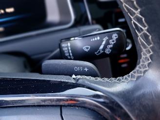 Volkswagen Golf Golf VII (AUA) Hatchback 2.0 R 4Motion 16V (DNUE) [221kW]  (11-2013/08=
-2020) picture 18