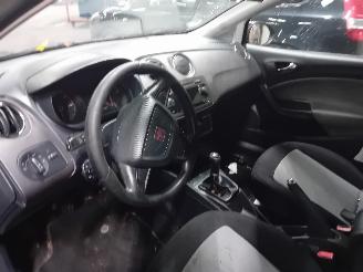 Seat Ibiza Ibiza ST (6J8) Combi 1.2 TDI Ecomotive (CFWA) [55kW]  (04-2010/05-2015=
) picture 5