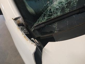 Volkswagen Up! Up! (121) Hatchback 1.0 12V 60 (CHYA) [44kW]  (08-2011/08-2020) picture 19