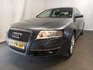Coche accidentado Audi A6 A6 (C6) Sedan 2.4 V6 24V (BDW) [130kW]  (05-2004/10-2008) 2004/9