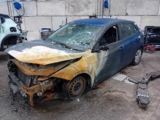 Vrakbiler auto Volkswagen Polo Polo VI (AW1) Hatchback 5-drs 1.0 TSI 12V (DUSB) [70kW]  (06-2017/...)= 2019/5