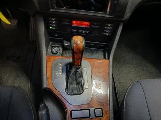 BMW 5-serie 5 serie (E39) Sedan 523i 24V (M52-B25(256S4)) [125kW]  (09-1995/08-200=
0) picture 17