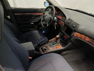 BMW 5-serie 5 serie (E39) Sedan 523i 24V (M52-B25(256S4)) [125kW]  (09-1995/08-200=
0) picture 9