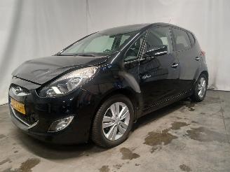 Hyundai Ix20 iX20 (JC) SUV 1.6i 16V (G4FC-G) [92kW]  (11-2010/07-2019) picture 3