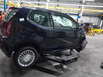 Volkswagen Up! Up! (121) Hatchback 1.0 12V 60 (CHYE) [44kW]  (08-2011/08-2020) picture 3