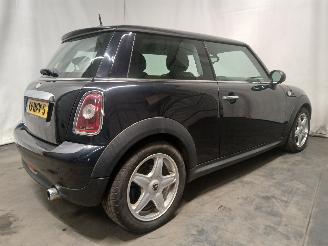 Mini Mini Mini (R56) Hatchback 1.4 16V One (N12-B14A) [70kW]  (11-2006/03-2010) picture 6
