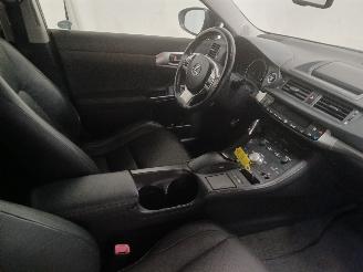 Lexus Ct CT 200h Hatchback 1.8 16V (2ZRFXE) [100kW]  (09-2011/...) picture 9