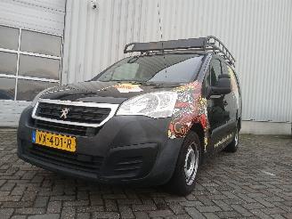 damaged passenger cars Peugeot Partner Partner (GC/GF/GG/GJ/GK) Van 1.6 BlueHDi 100 (DV6FD(BHY)) [73kW]  (04-=
2015/12-2018) 2016/6
