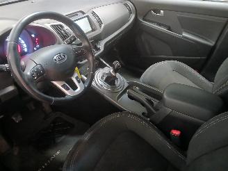 Kia Sportage Sportage (SL) Terreinwagen 1.6 GDI 16V 4x2 (G4FD) [99kW]  (06-2010/02-=
2016) picture 10