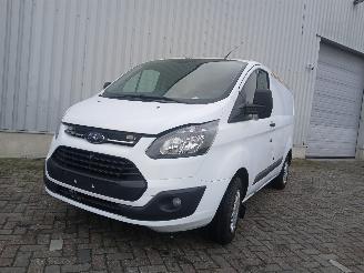 Damaged car Ford Transit Transit Custom Van 2.2 TDCi 16V (DRFF) [74kW]  (04-2012/06-2016) 2013/2