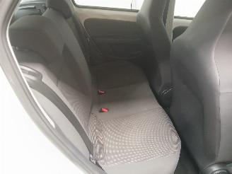 Volkswagen Up! Up! (121) Hatchback 1.0 12V 60 (CHYA) [44kW]  (08-2011/08-2020) picture 10