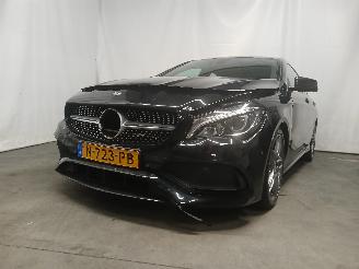 skadebil auto Mercedes Cla-klasse CLA Shooting Brake (117.9) Combi 1.6 CLA-180 16V (M270.910) [90kW]  (0=
1-2015/03-2019) 2018/3