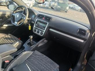 Volkswagen Scirocco Scirocco (137/13AD) Hatchback 3-drs 1.4 TSI 160 16V (CAVD) [118kW]  (0=
5-2008/11-2017) picture 5