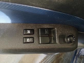 Opel Agila Agila (B) MPV 1.0 12V (K10B(Euro 4; Euro 5)) [48kW]  (04-2008/06-2011)= picture 11