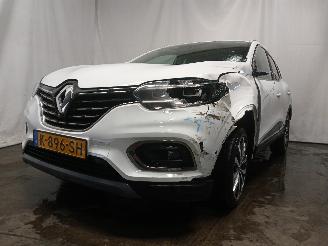 krockskadad bil auto Renault Kadjar Kadjar (RFEH) SUV 1.3 TCE 140 FAP 16V (H5H-490(H5H-E4)) [103kW]  (08-2=
018/...) 2021/2
