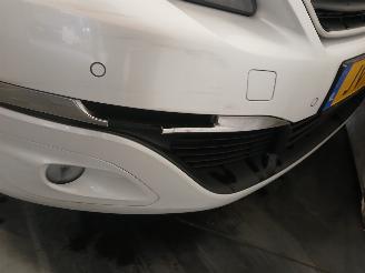 Peugeot 308 308 SW (L4/L9/LC/LJ/LR) Combi 5-drs 1.2 12V e-THP PureTech 130 (EB2ADT=
S(HNS)) [96kW]  (03-2014/06-2021) picture 21